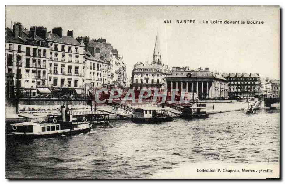 Nantes - La Loire devant la Bourse - CPA 