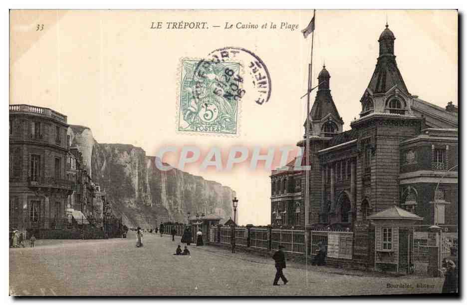 Le Treport - Le Casino et la Plage - CPA 