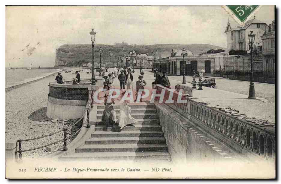 Fecamp - La Digue Promenade vers le Casino - CPA 