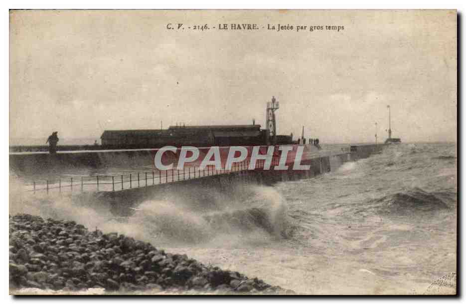 Le Havre - La Jetee par gros temps - CPA 