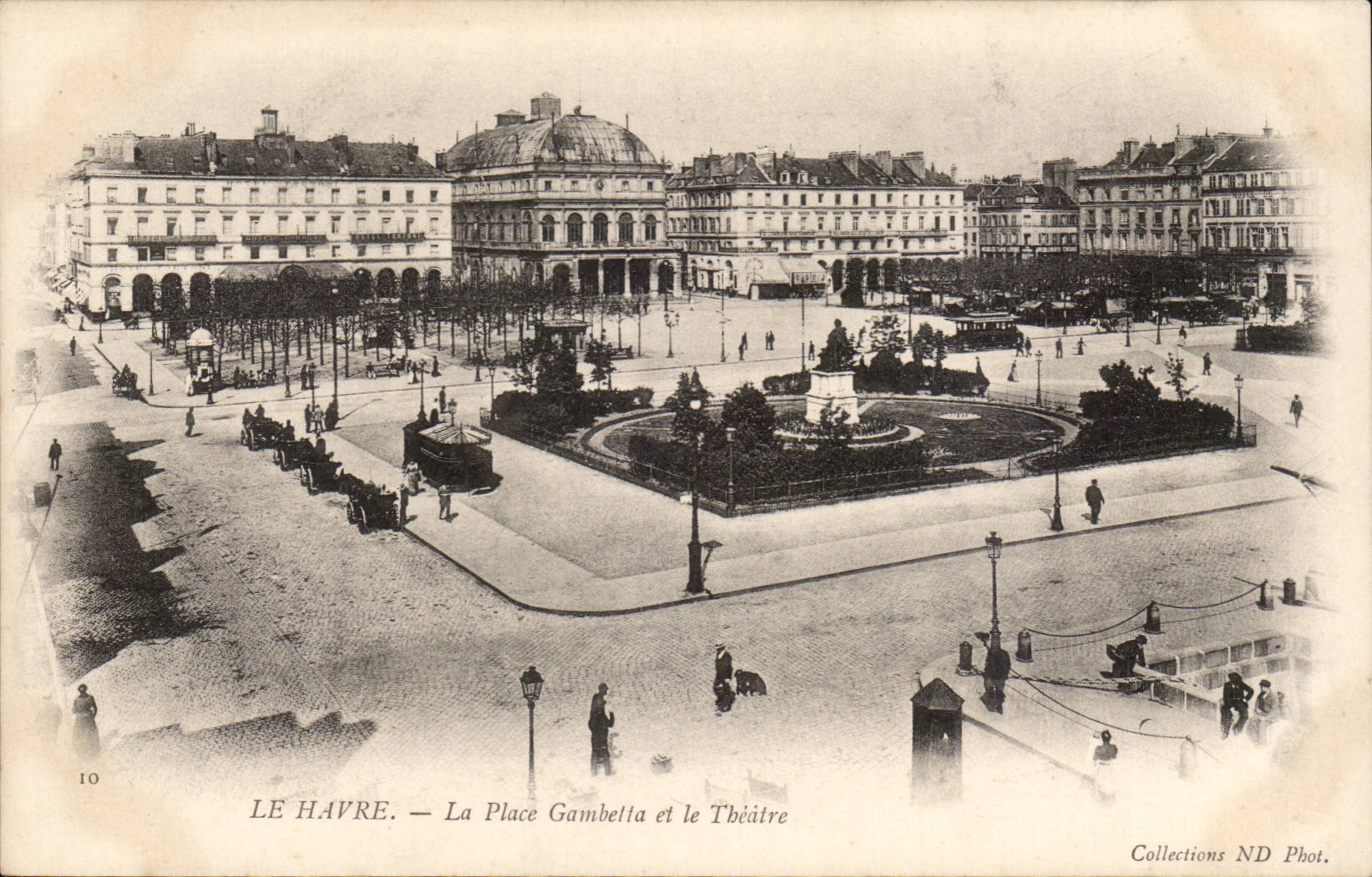 Le Havre - La Place gambetta et le Theatre - CPA 