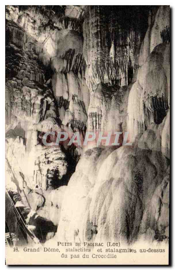 Puits de Padirac (Lot) — Grand Dôme, stalactites et stalagmites au-dessus du pas du Crocodile — n°18