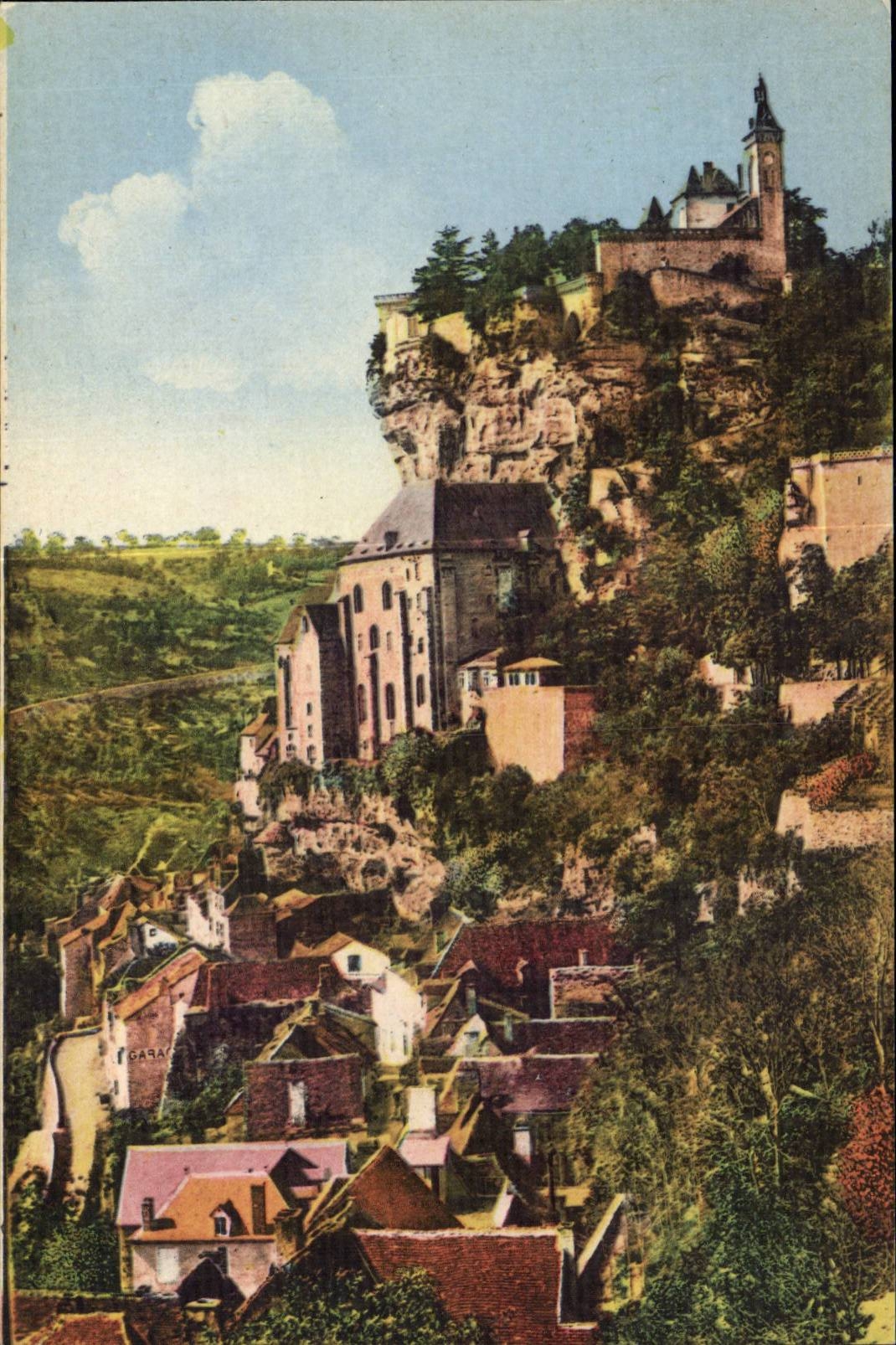 Rocamadour — Le Rocher vu de la route — CH DES ARTS PHOTONÉC-MIQUES