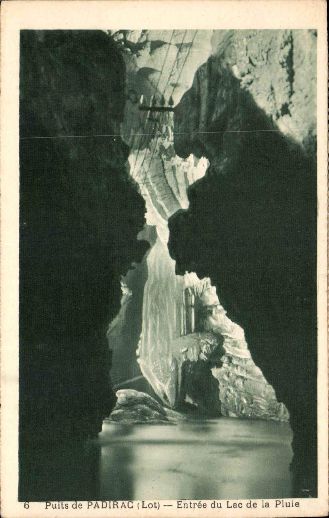 Padirac-Quelle (Lot) — Eingang zum See der Regen
