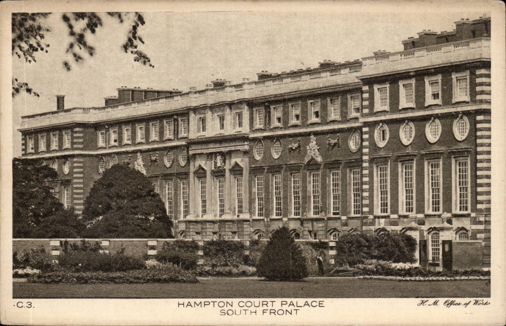 Grande Bretagne Great Britain CPA Hampton court Palace South front