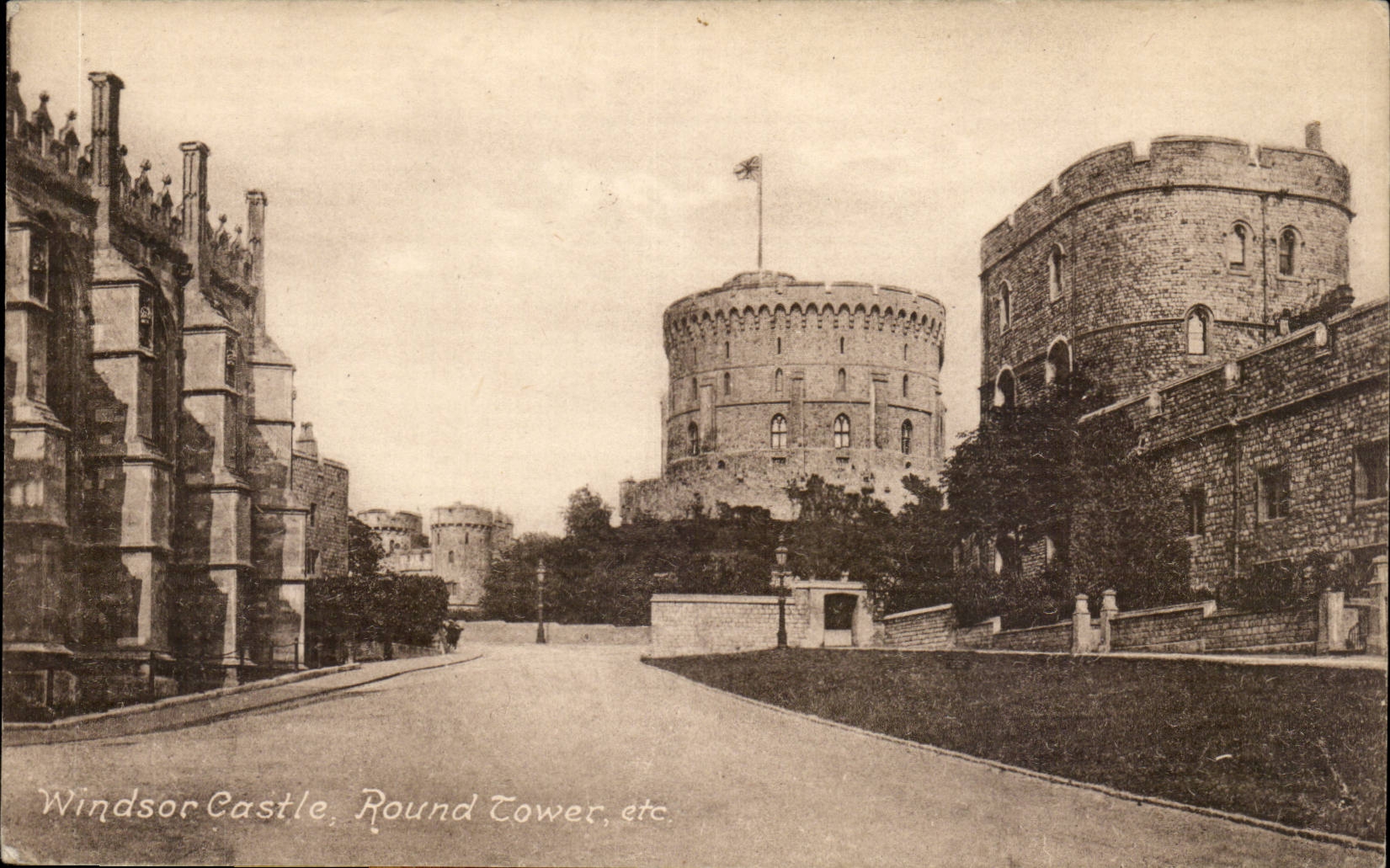 Grande Bretagne Great britain CPA Windsor castle Round tower