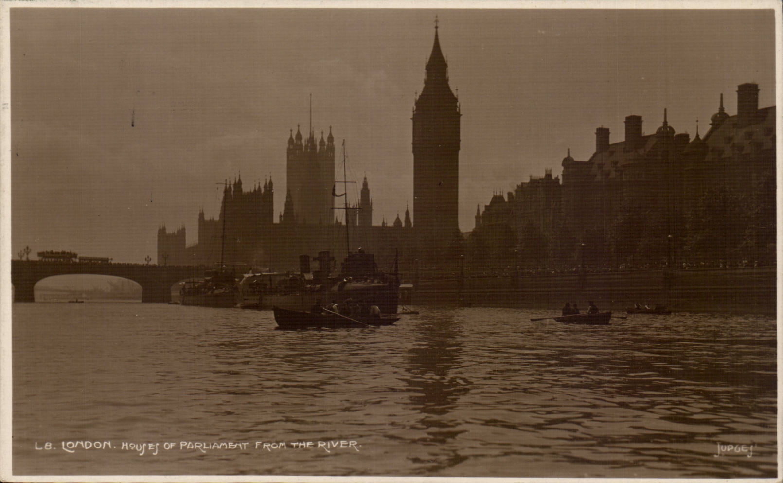 Grande Bretagne Great BRitain CPA Londres London Houses of Parliament from the river