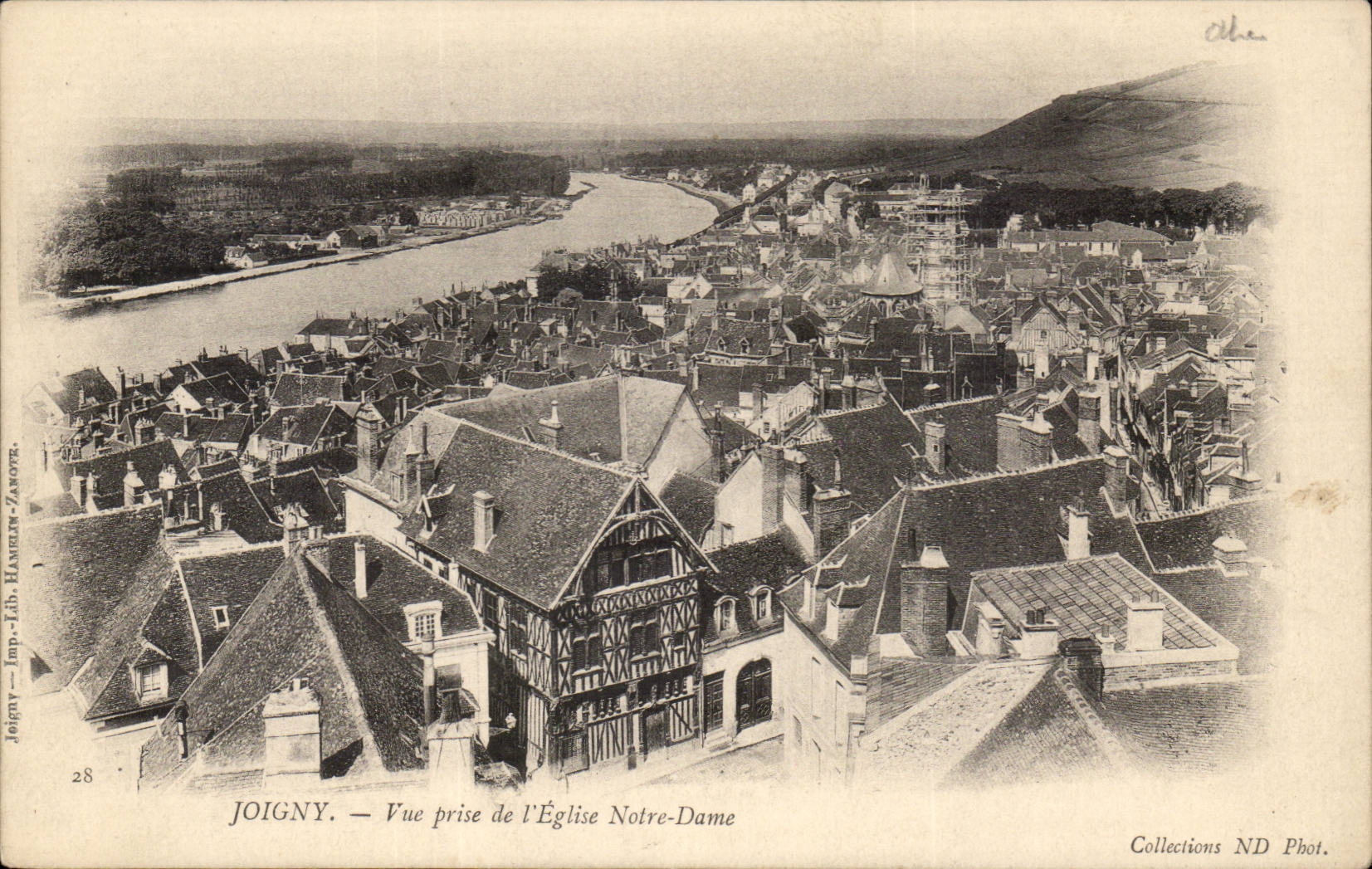 Joigny l'ancien CPA Vue prise de l'eglise Notre DAme