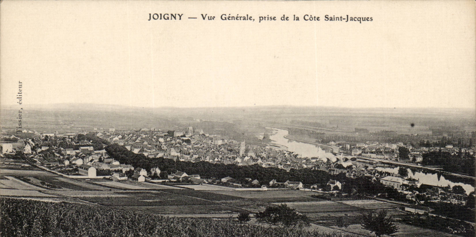 Joigny CPA Vue prise de la cote Saint Jacques