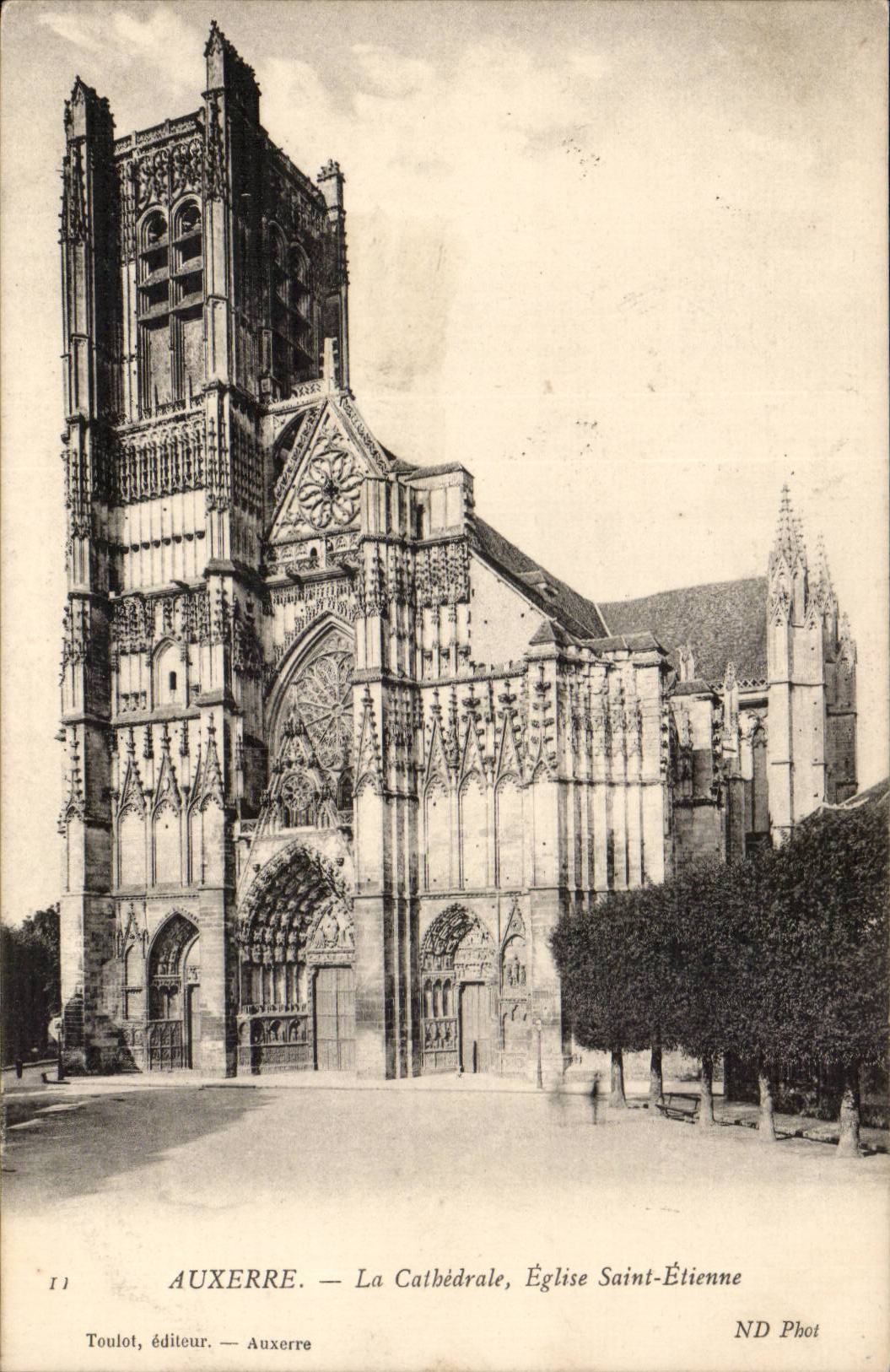Auxerre CPA la cathedrale Eglise Saint Etienne