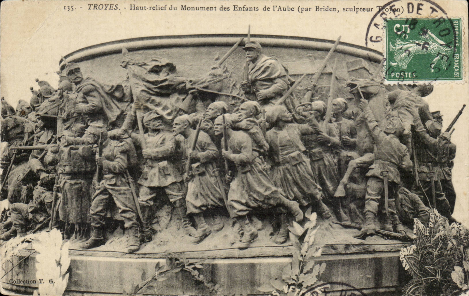 Troyes - Haut relief du Monument des Enfants de l'aube - CPA 