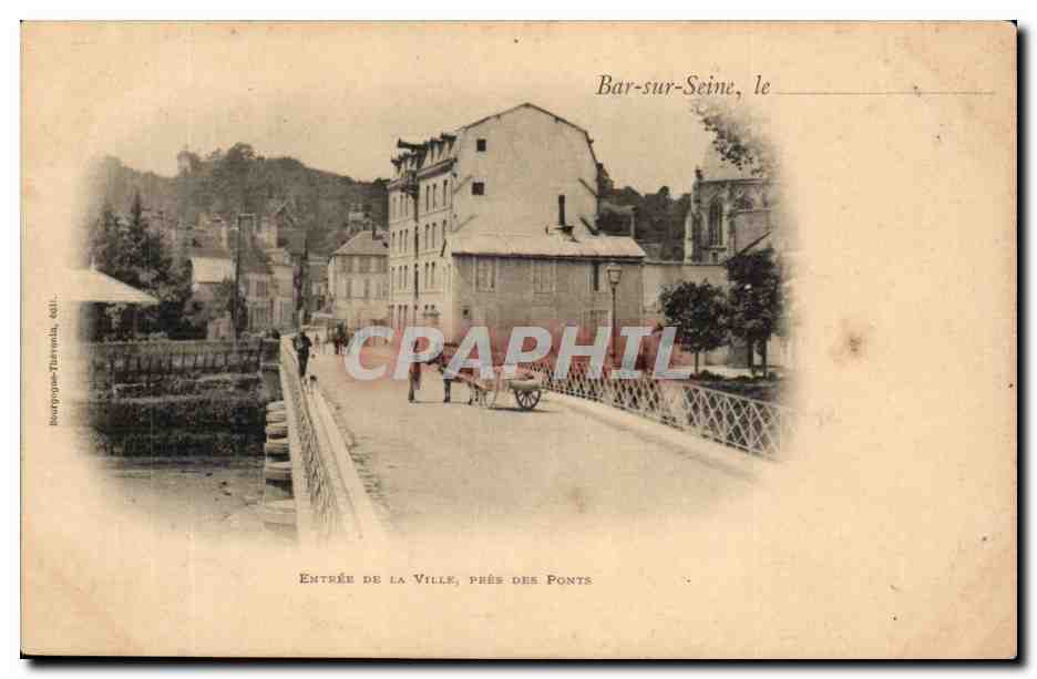 Bar Sur Seine CPA Entree de la ville pres des ponts