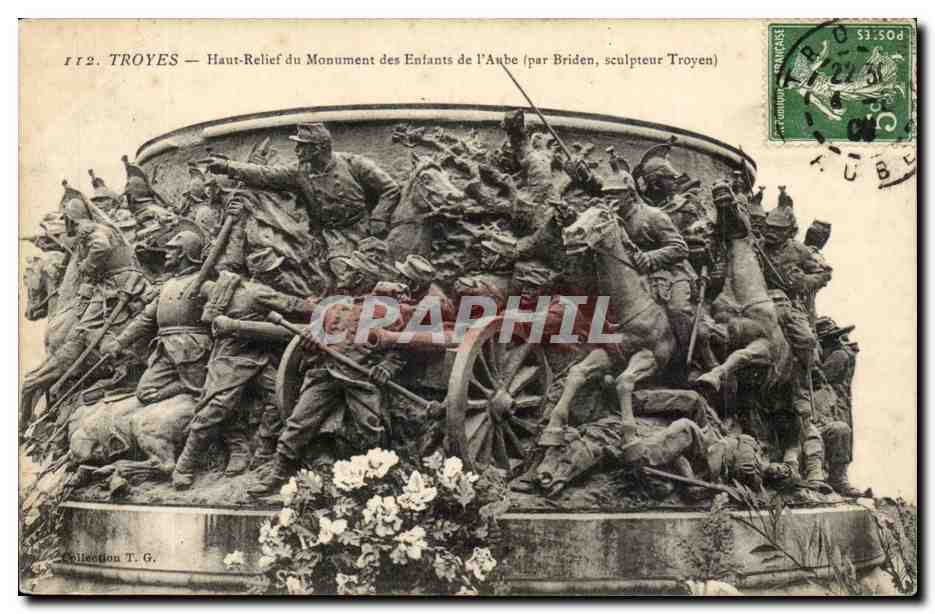Troyes — Haut-Relief du Monument des Enfants de l'Aube (par Briden, sculpteur Troyen)