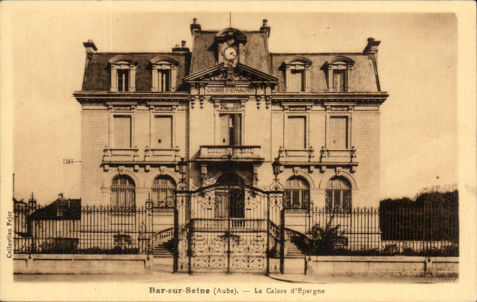 Bar sur Seine CPA La caisse d'Epargne