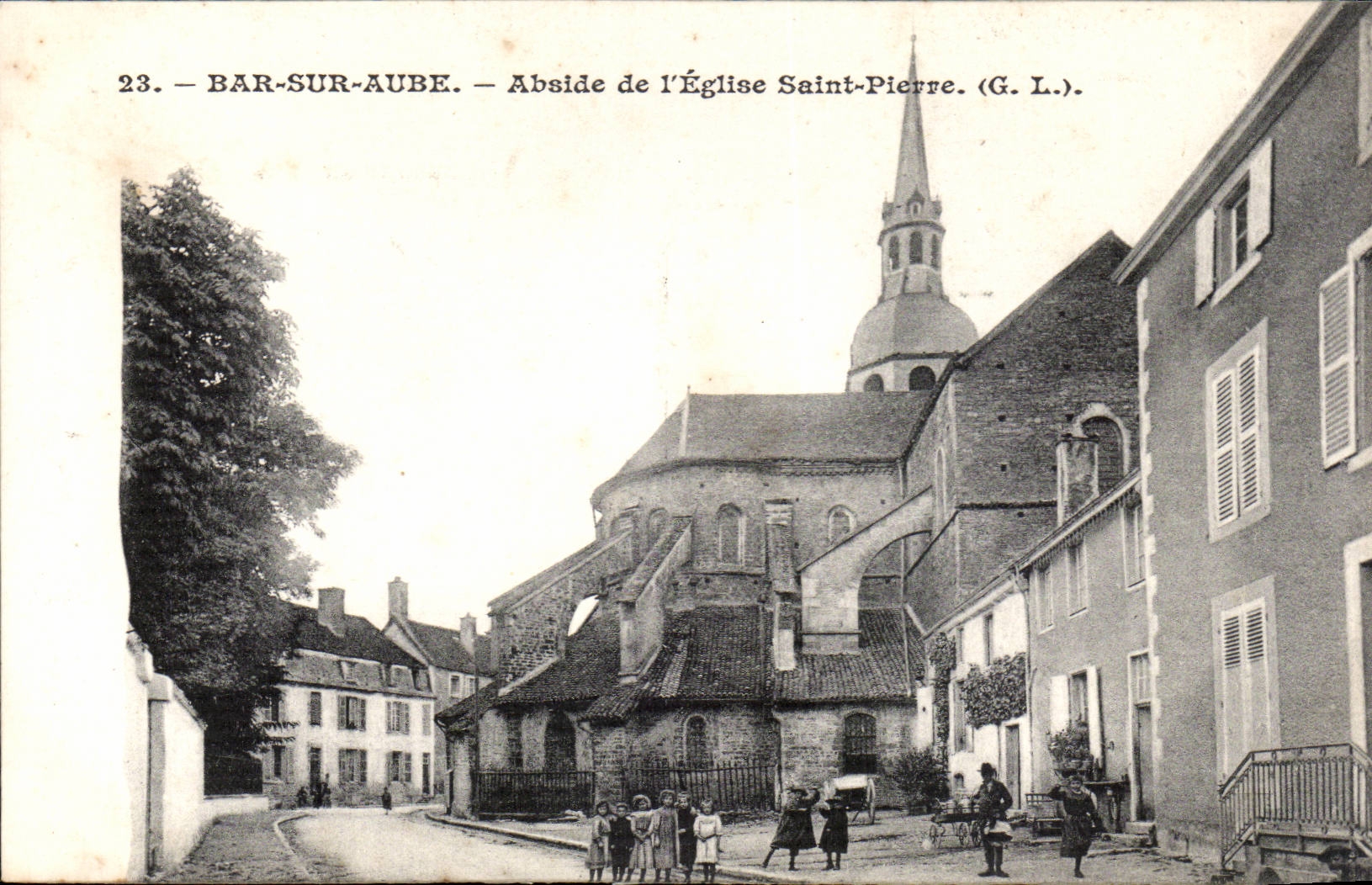 Bar-sur-Aube — Abside de l'Église Saint-Pierre — (G. L.)