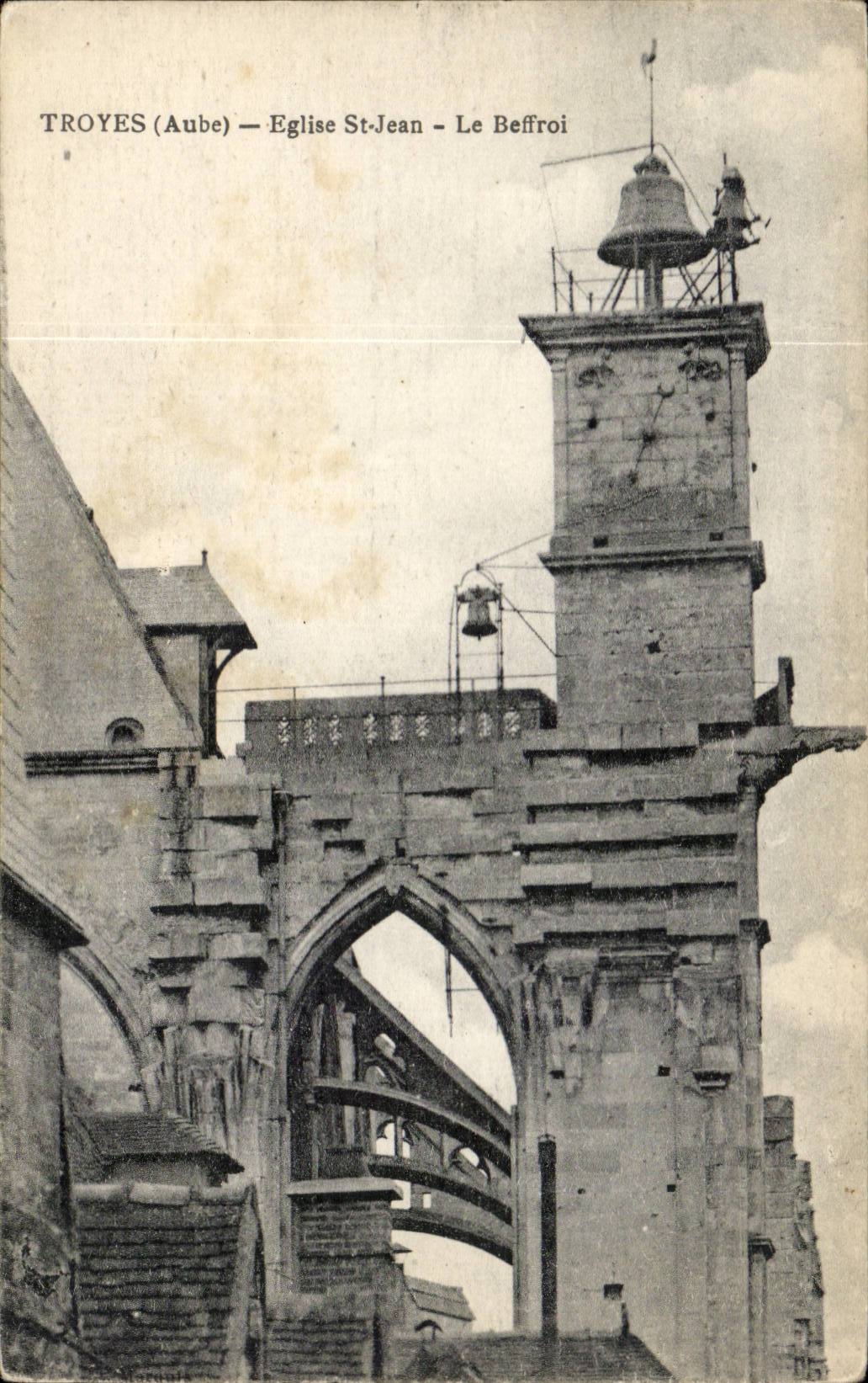 Troyes (Aube) — Église Saint-Jean — Le Beffroi