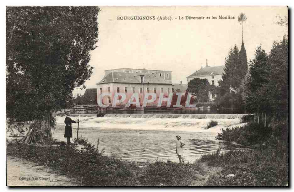 Bourguignons - Le Deversoir et les Moulins - CPA 