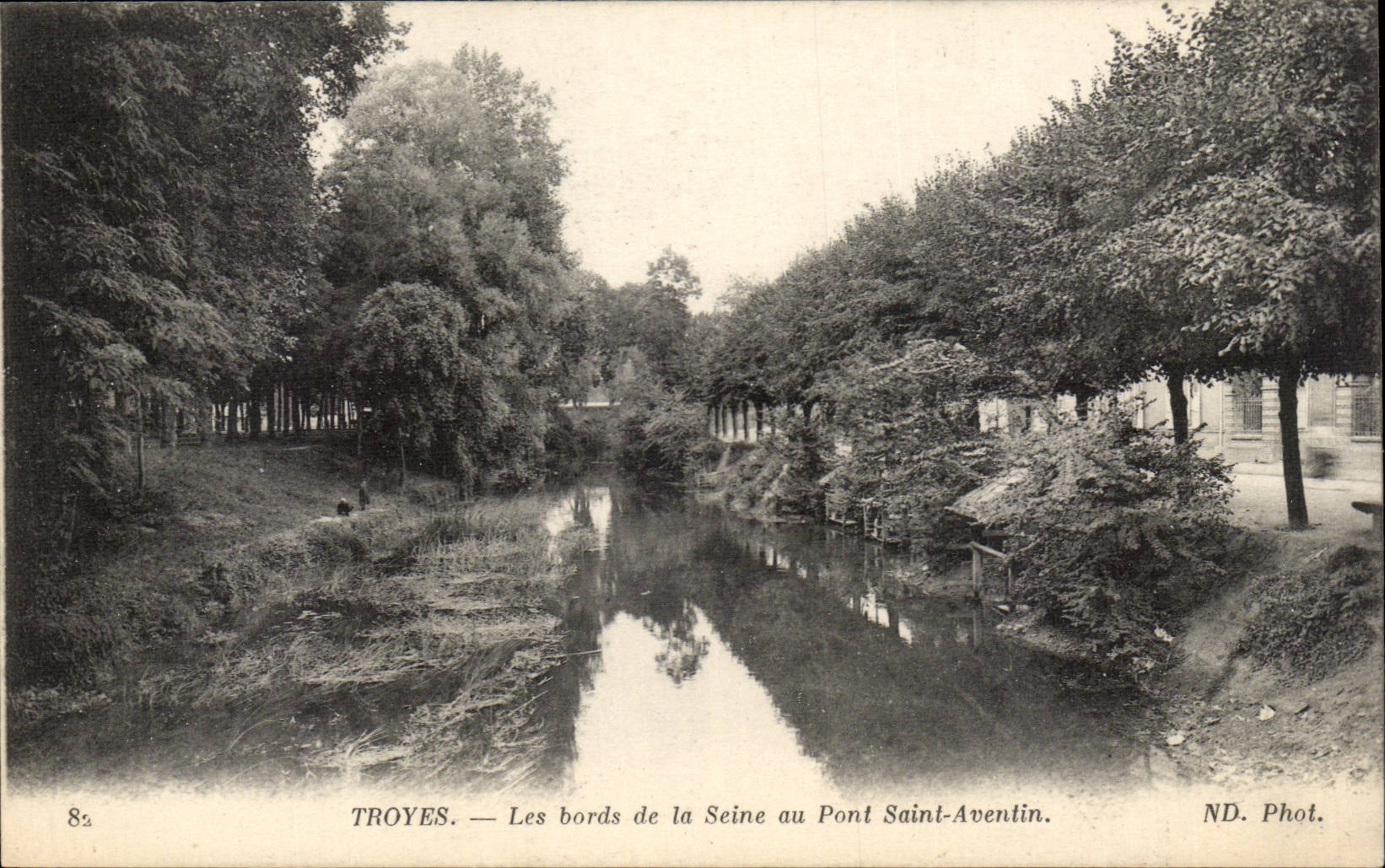 Troyes — Les bords de la Seine au Pont Saint-Aventin — ND. Phot.