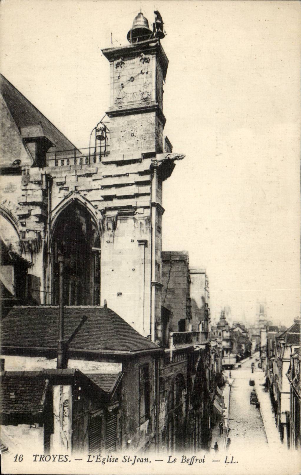 Troyes CPA Eglise Saint Jean Le beffroi