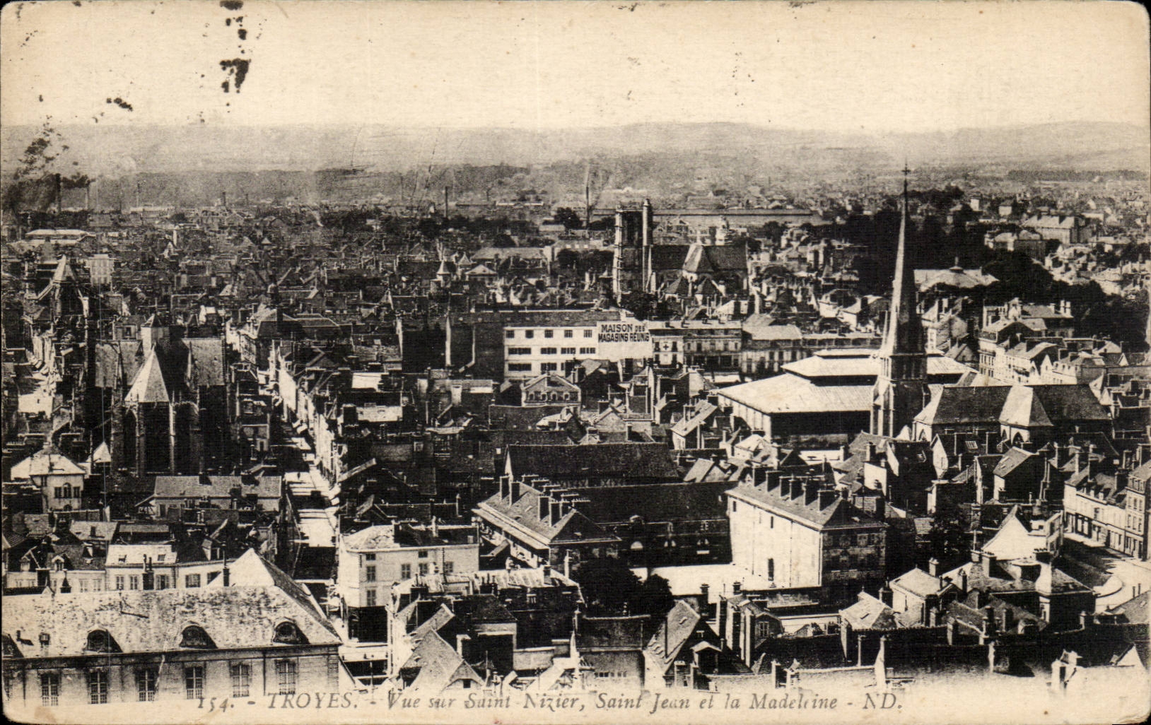 Troyes - Vue sur Saint-Nizier, Saint-Jean et la Madeleine - ND.