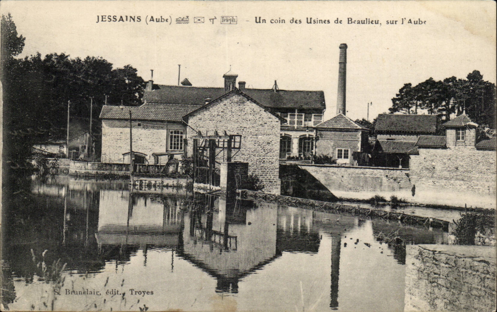 Jessains CPA Un coin des usines de Beaulieu sur l'aube
