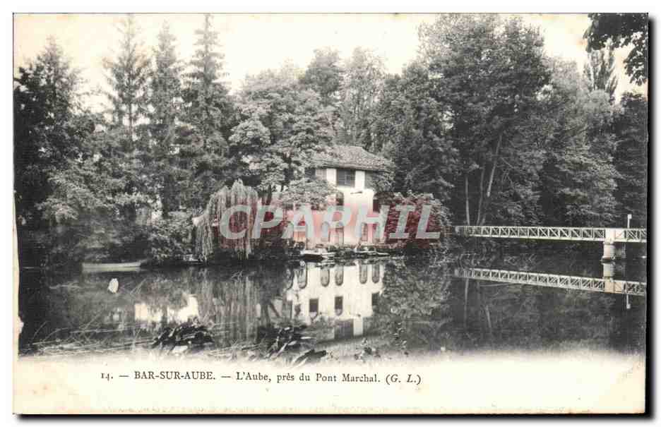 Bar-sur-Aube — L'Aube près du Pont Marchal — (G. L.)