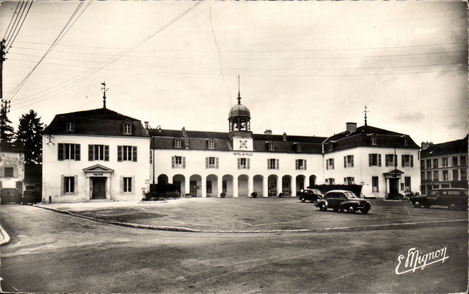 TACINE — Hôtel de Ville — Éditeur Mignon