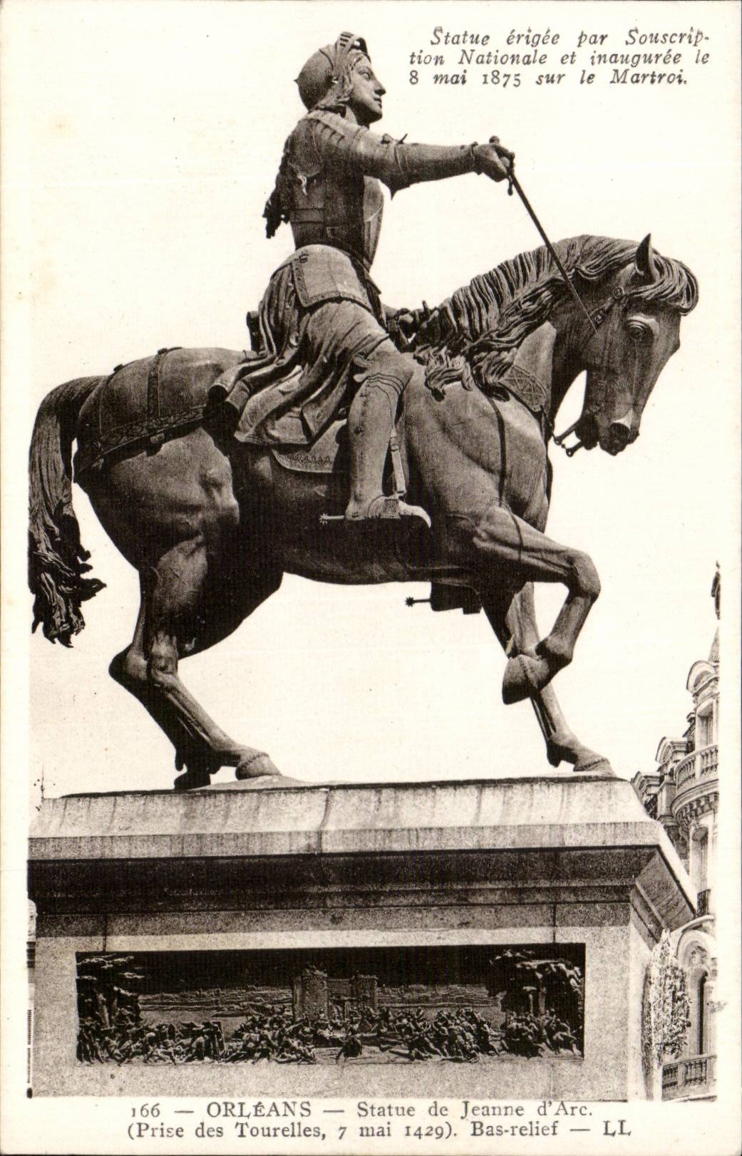 Orleans - Statue de Jeanne d'Arc - CPA 