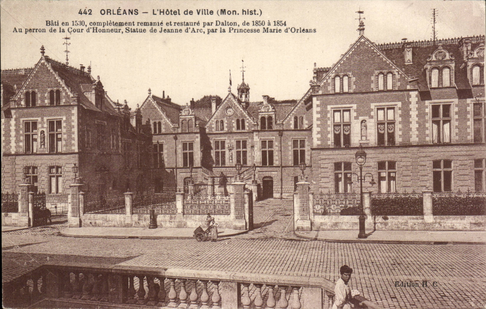 Orleans - L'Hotel de Ville - CPA 