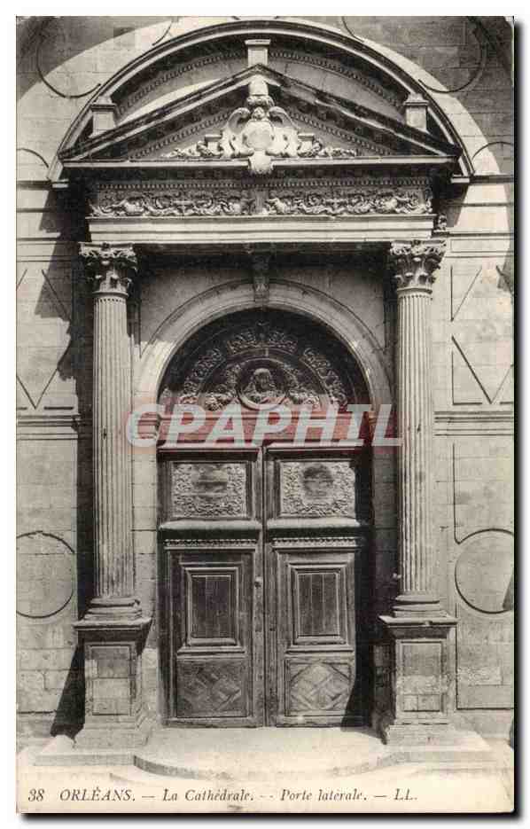Orleans - porte laterale - La Cathedrale - CPA 