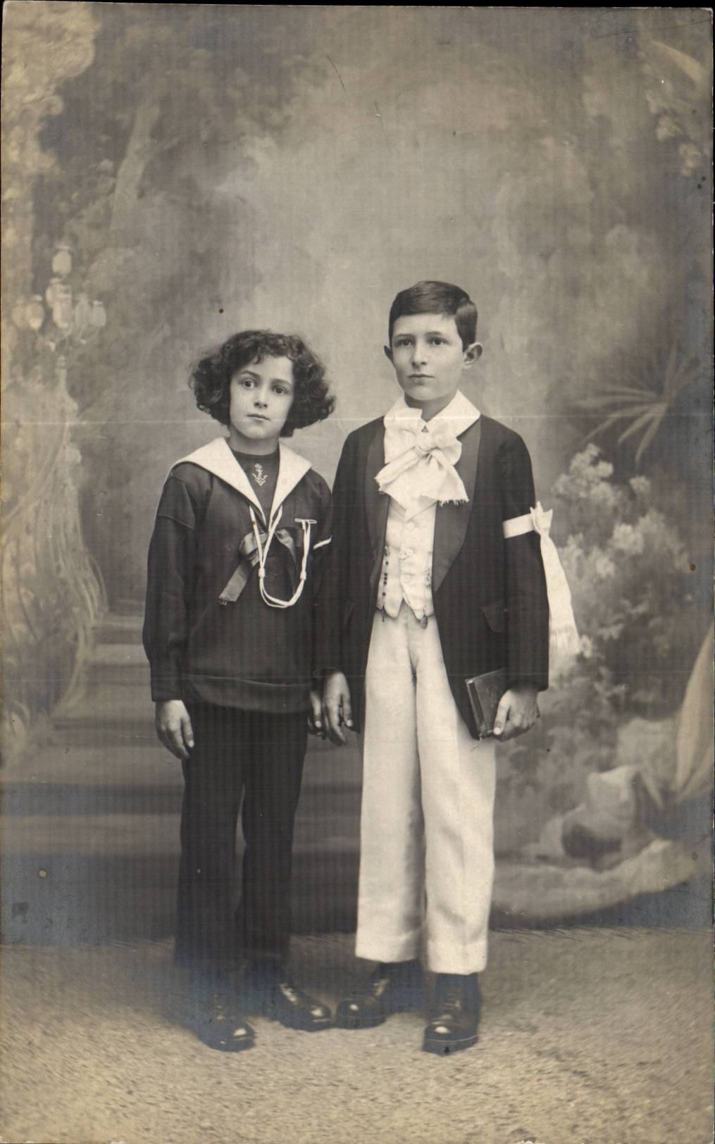 Fantaisie - Enfants - Fille et Garcon adorable CARTE PHOTO Orleans -- CPA 