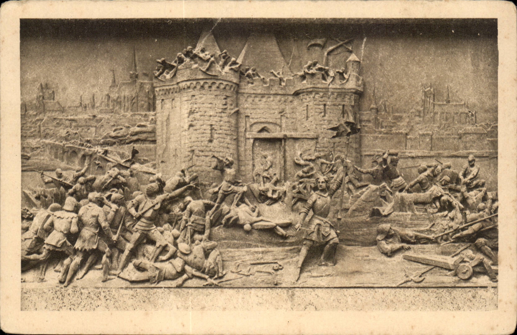 Orleans CPA Bas relief de la statue de Jeanne d'arc par Vital Dubray