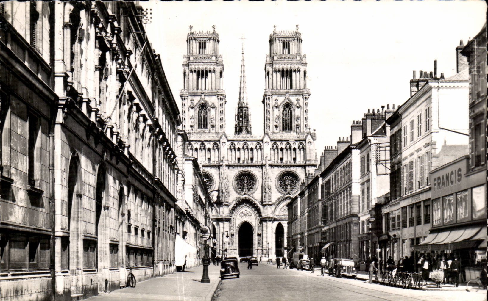 Orleans CPA La rue Jeanne d'arc