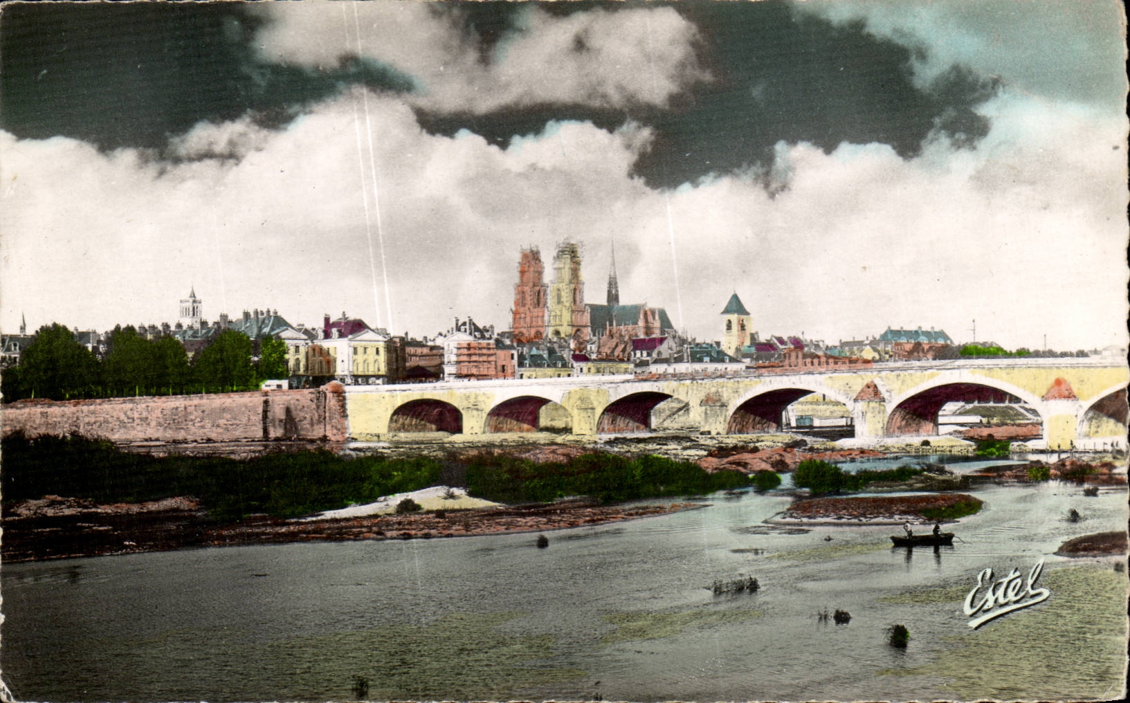 Orleans CPA Vue generale le pont sur la Loire et la cathedrale