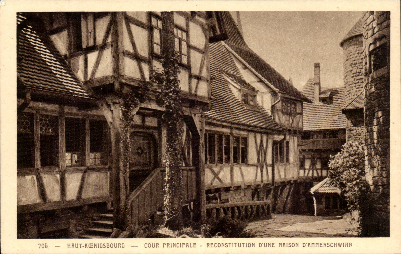 Haut-Kœnigsbourg — Cour Principale — Reconstitution d'une maison d'Ammerschwihr