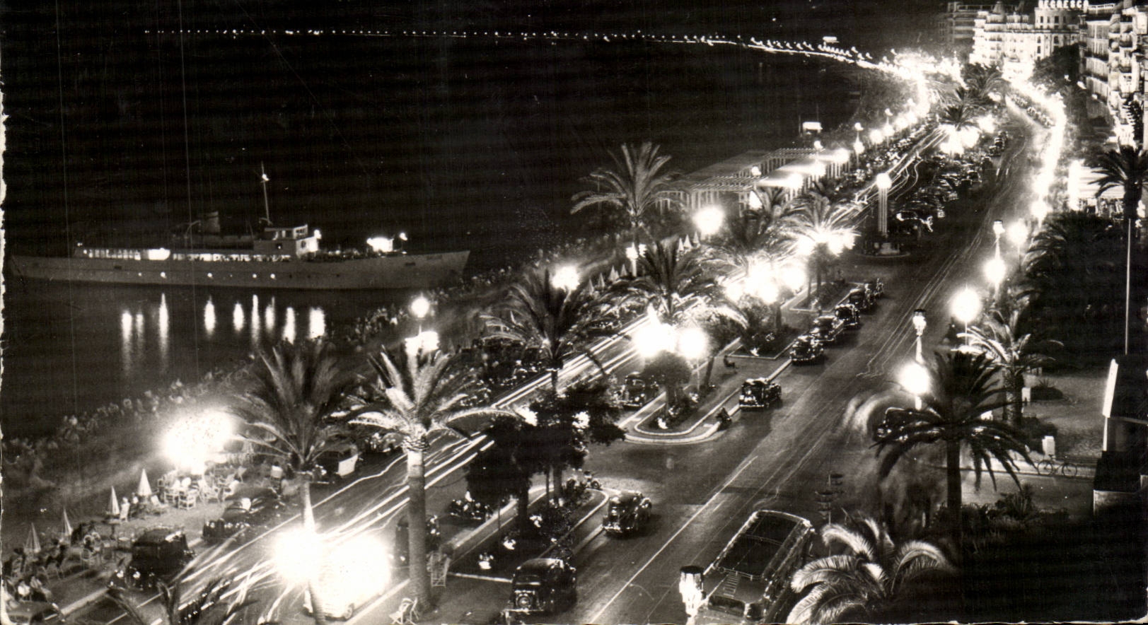 Nice - Promenade des Anglais - la nuit - CPA 