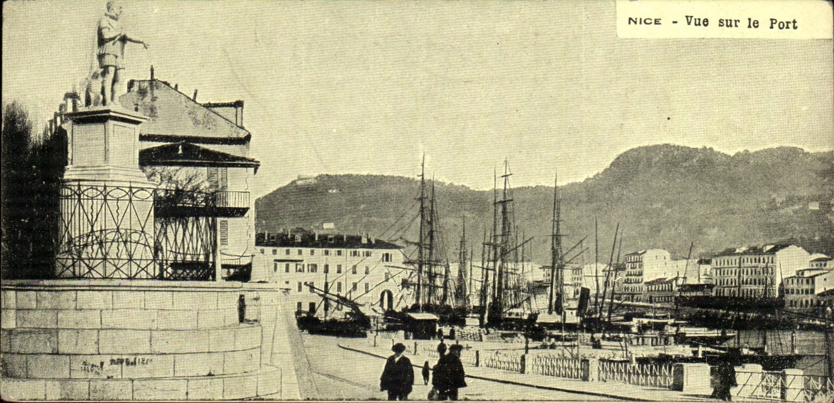 Nice - Vue sur le Port - CPA 