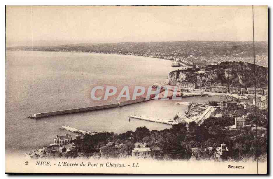 Nice CPA L'entree du port et le chateau