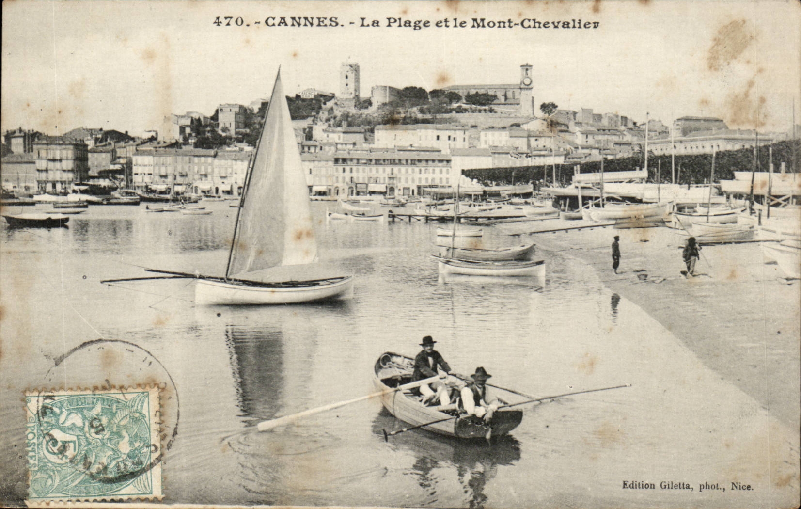 CANNES. - La Plage et le Mont-Chevalier — Édition Giletta, phot., Nice, n° 470