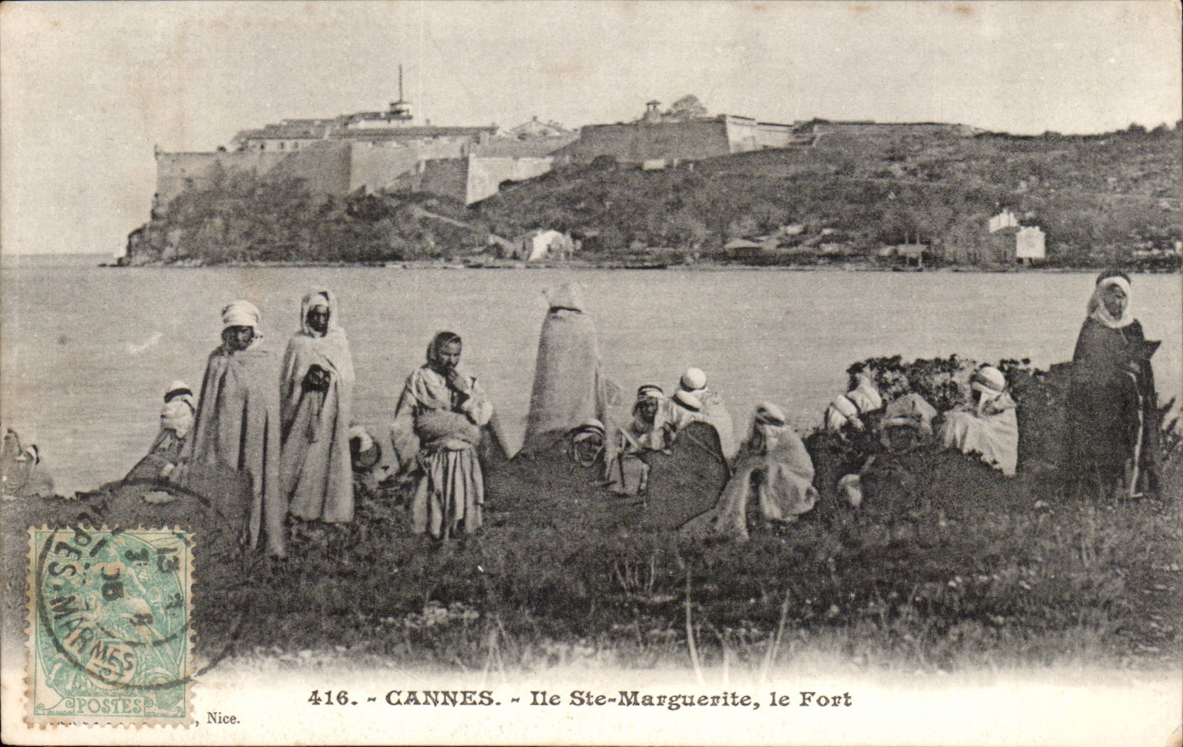 Cannes. — Île Ste-Marguerite, le Fort — Nice, éditeur 416