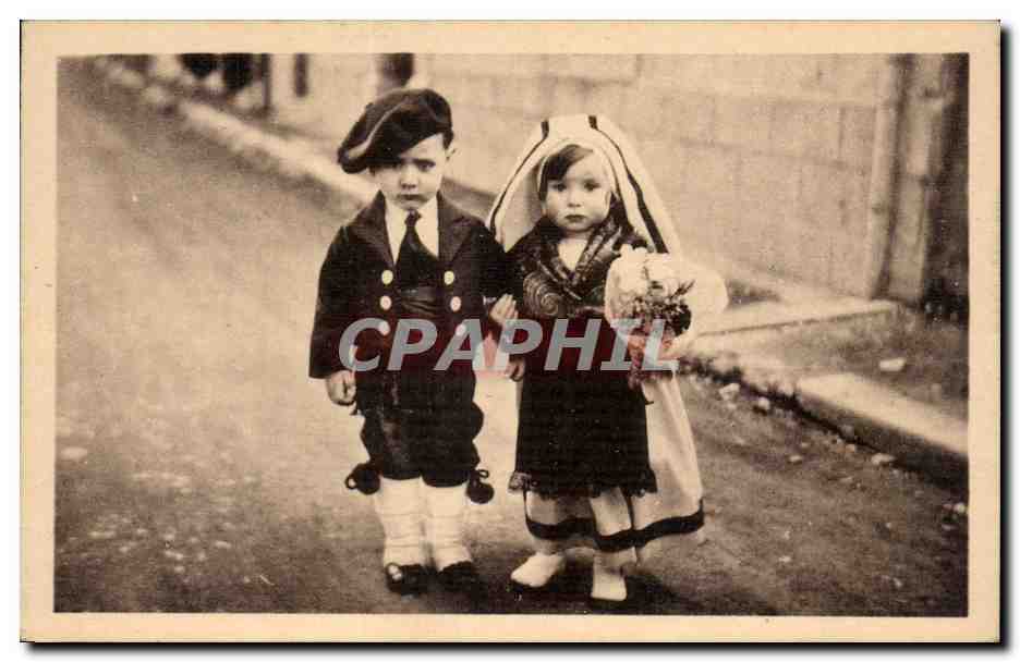 CPA Enfants Fete du 11 mars 1934 organisee par la maison pyreneene e Nice