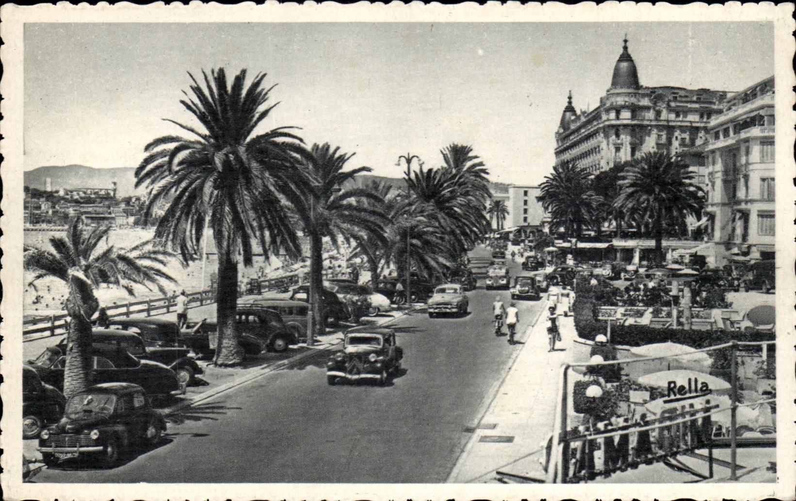 Cannes - Le Croisette et le Carlton - velo - cyclisme - automobile - CPA 
