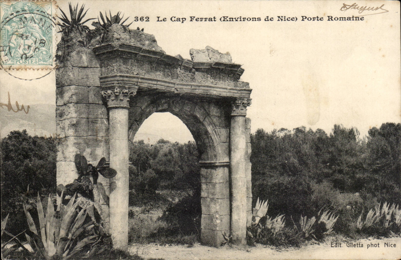 Le CAp Ferrat CPA Porte romaine