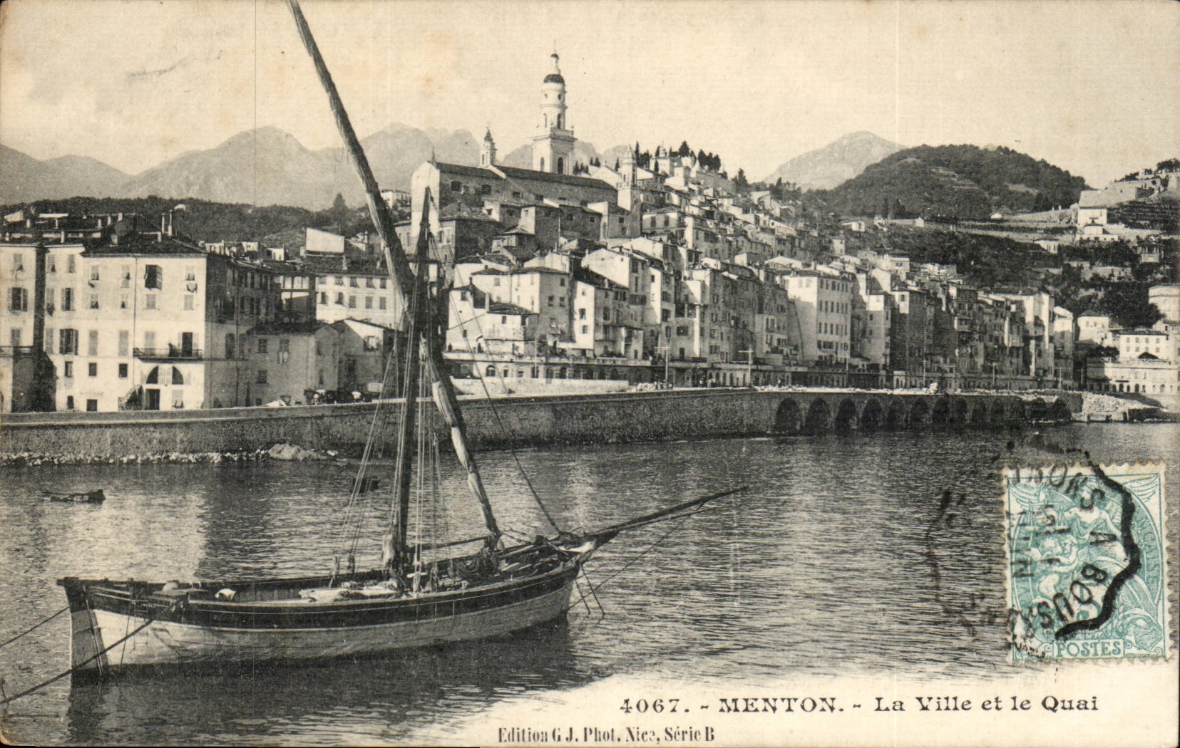 Menton - La Ville et le Quai - CPA 