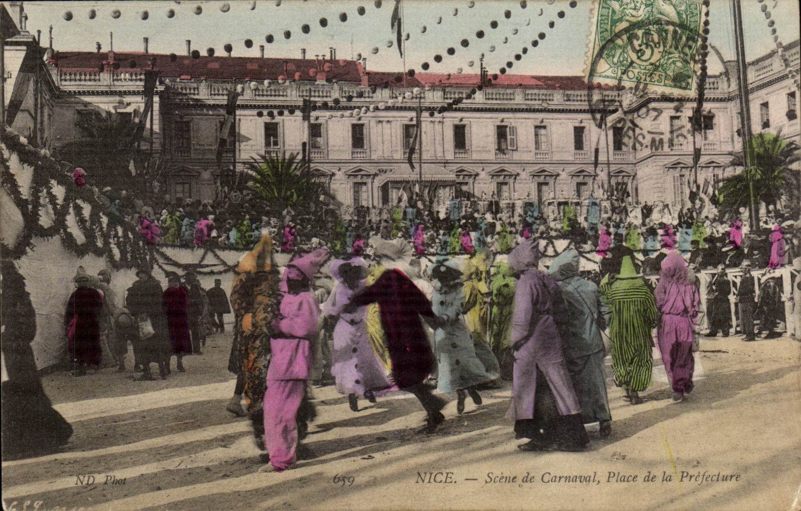 Nice - Scene de Carnaval - Place de la Prefecture - danse Carnival - CPA 