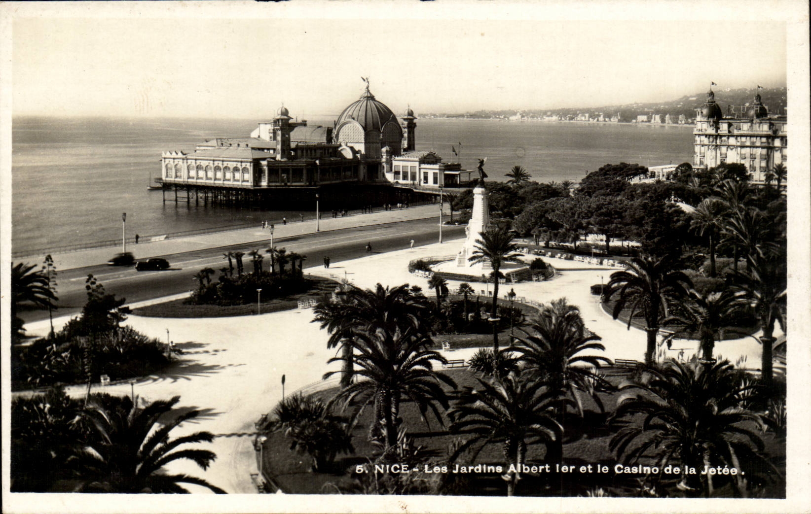 Nice CPA Les jardins Albert 1er et la casino de la jetee
