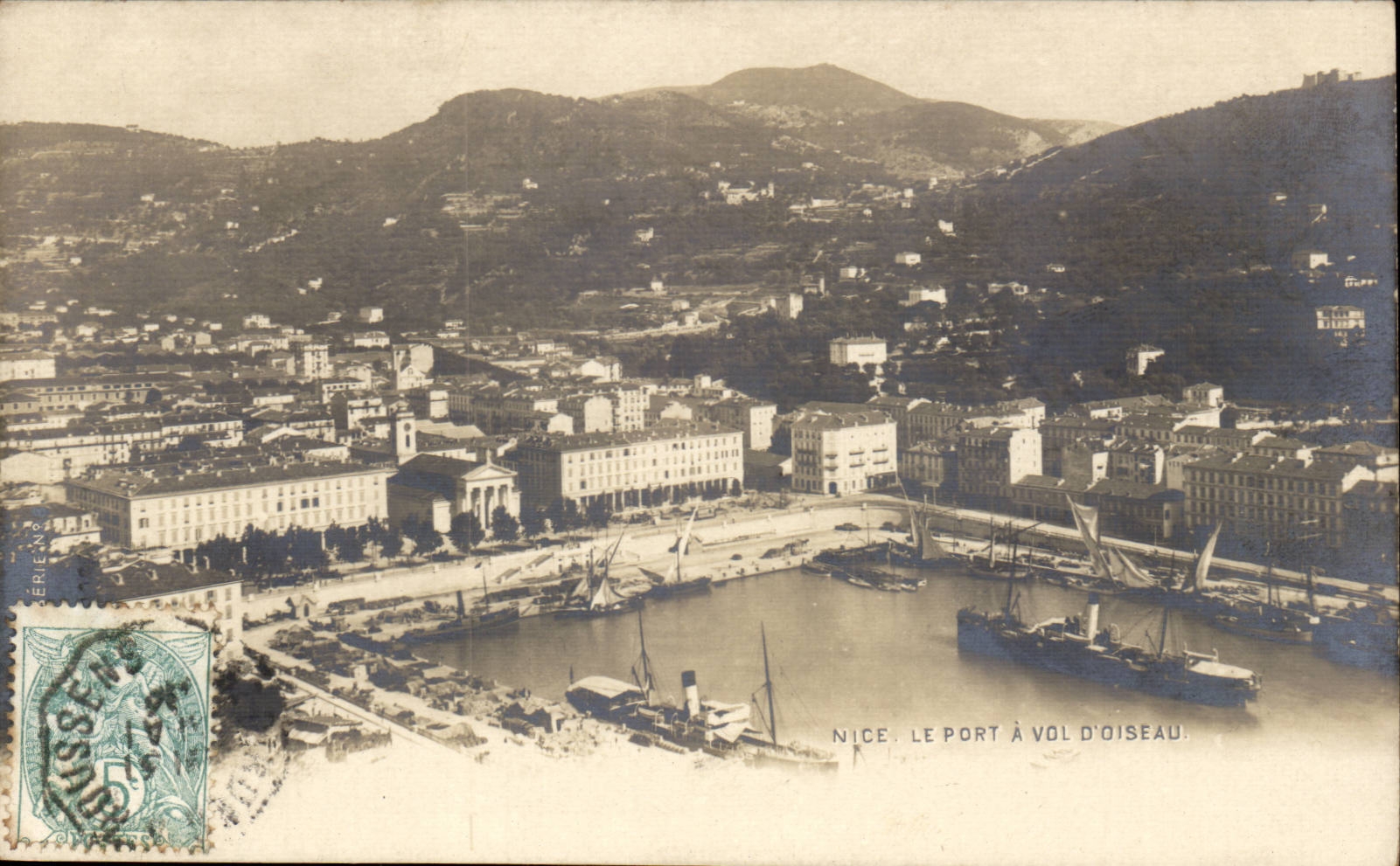 Nice CPA Le port a vol d'oiseau
