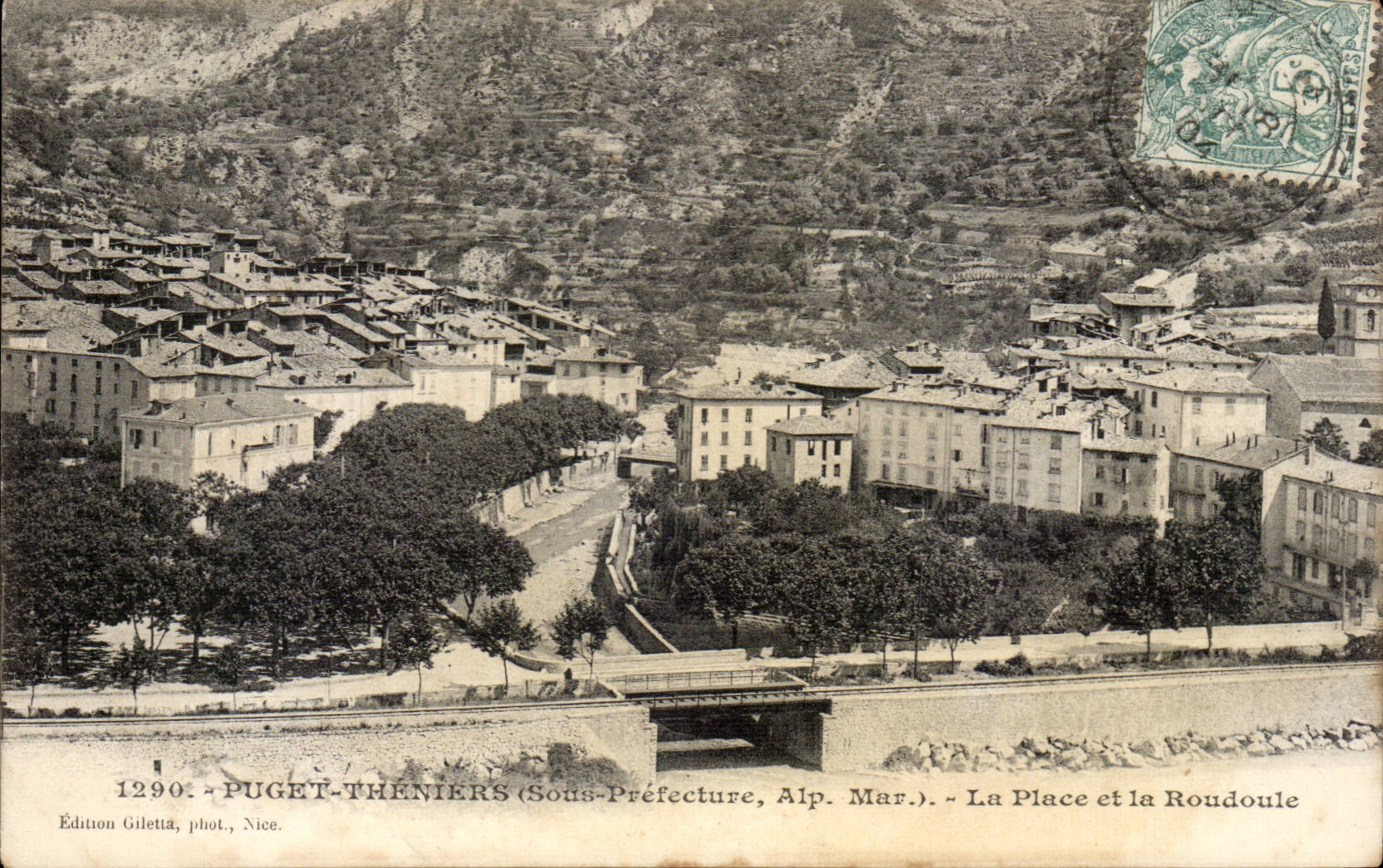 Puget Theniers CPA La place de la Roudoule