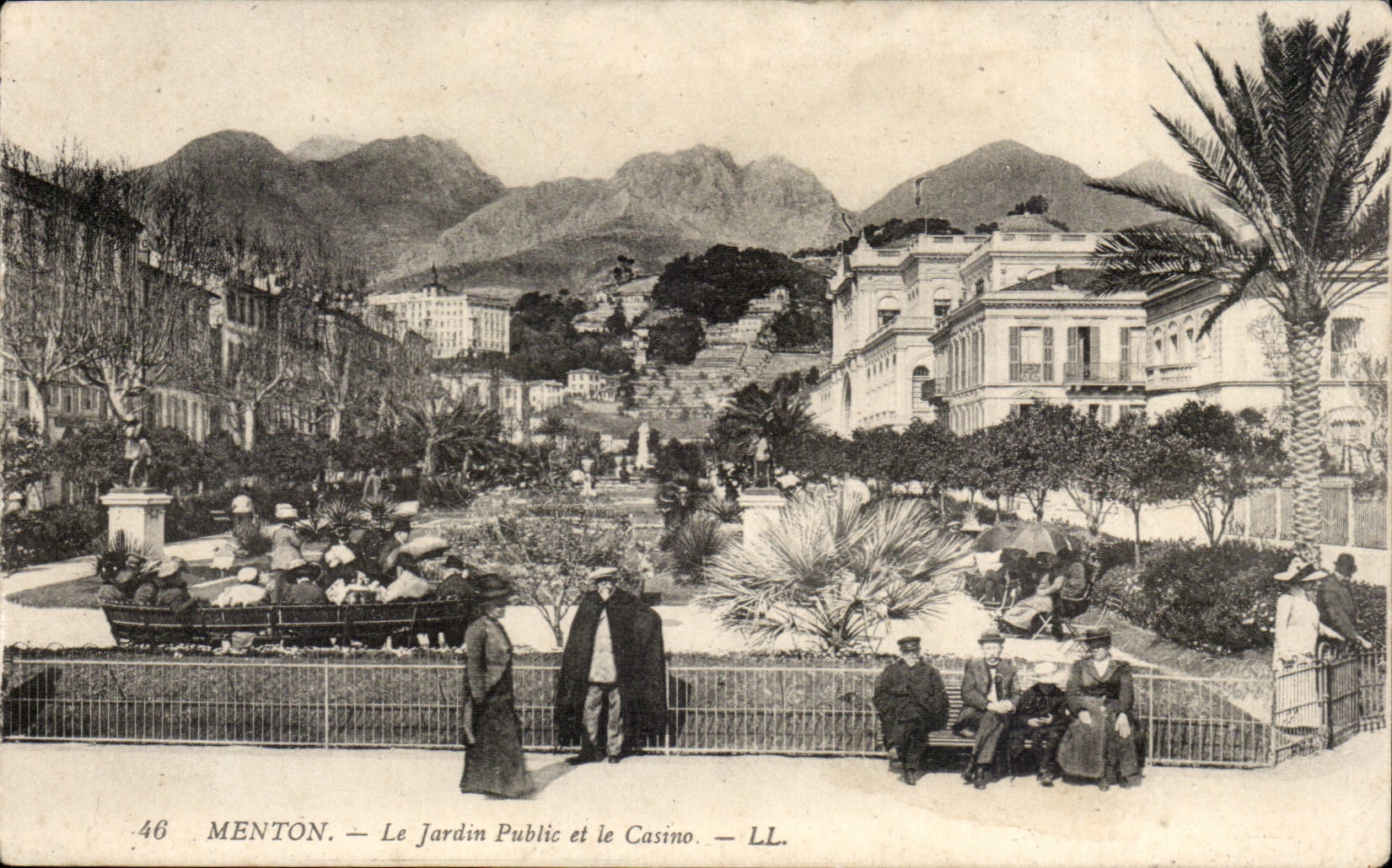 Menton - Le Jardin Public et le Casino - CPA 