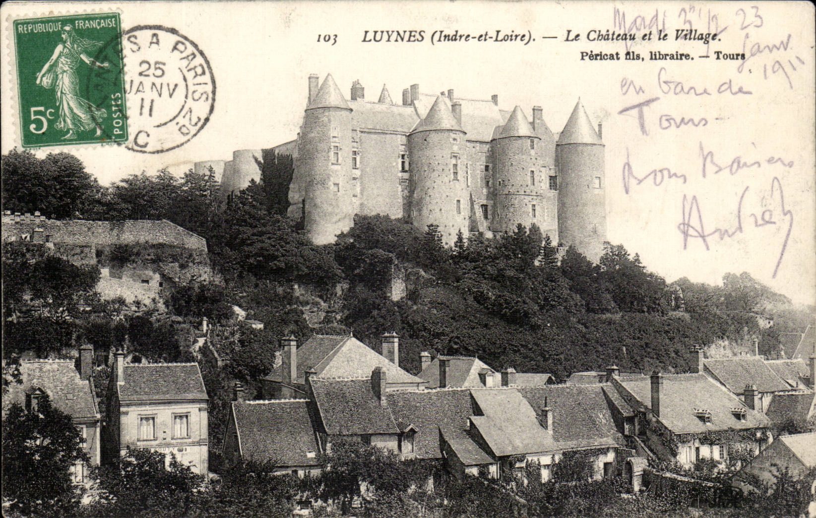 Luynes - Le Chateau et le Village - CPA 